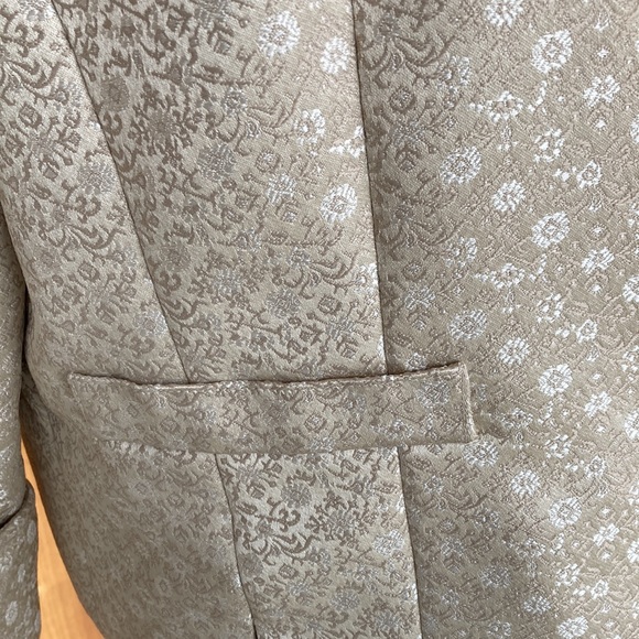 Gorgeous Rare Vintage Liz Claiborne Jacket Gold Brocade EUC Size 14 - Picture 6 of 16
